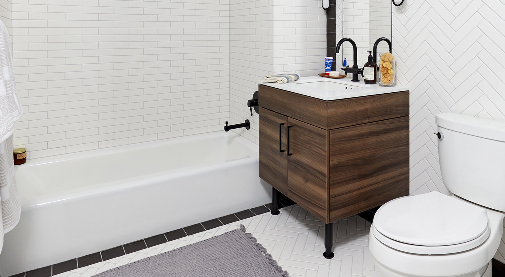 Bathroom all white tiled bathroom